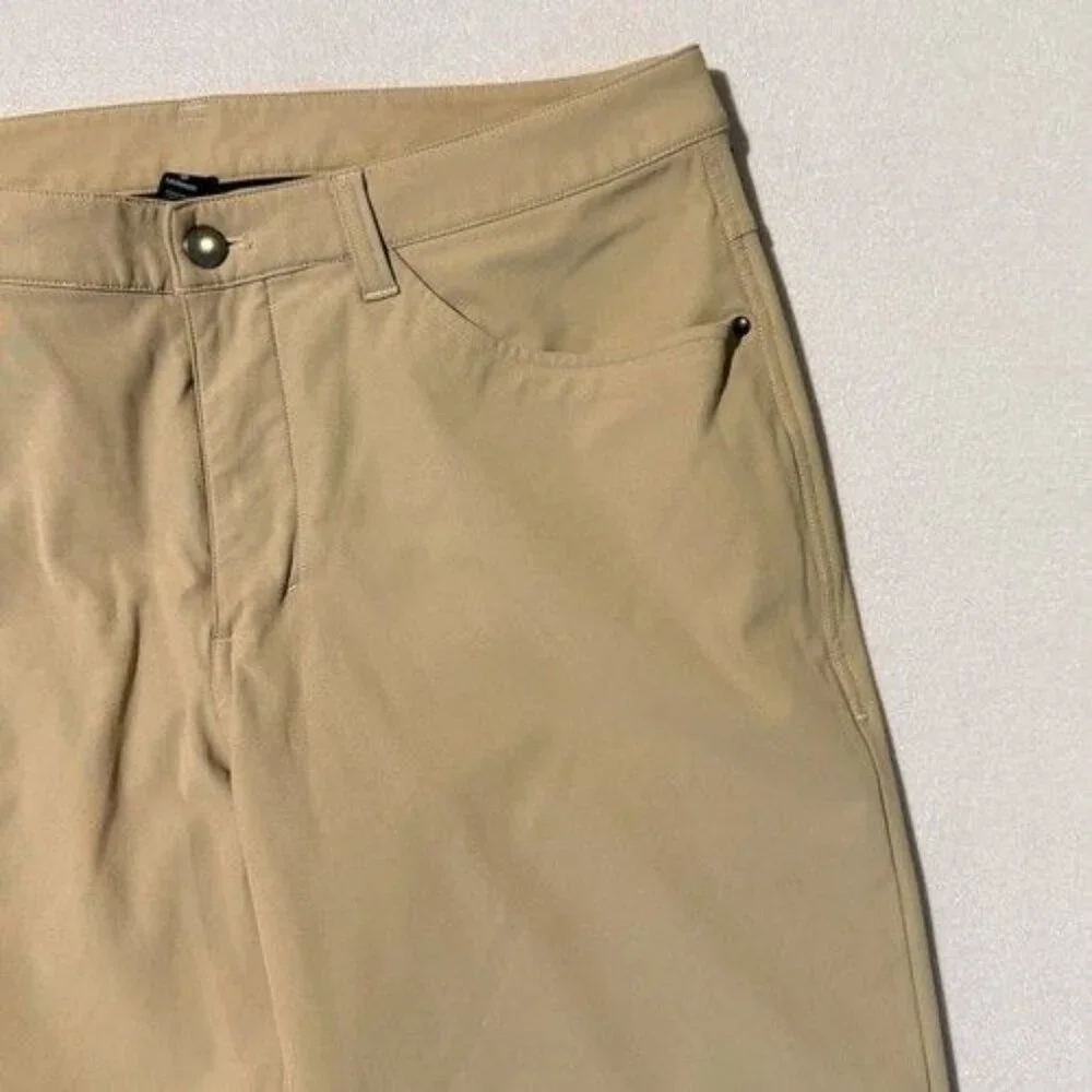 Mens Lululemon ABC Pants 34x27 Tofino Sand Khaki Classic Fit Warpstreme Commute